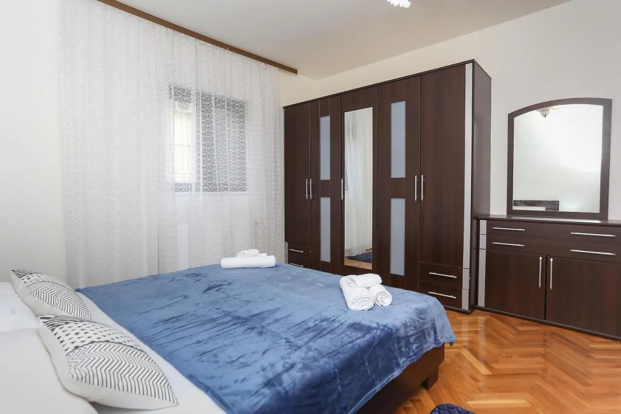 Apartments Marinero Trogir
