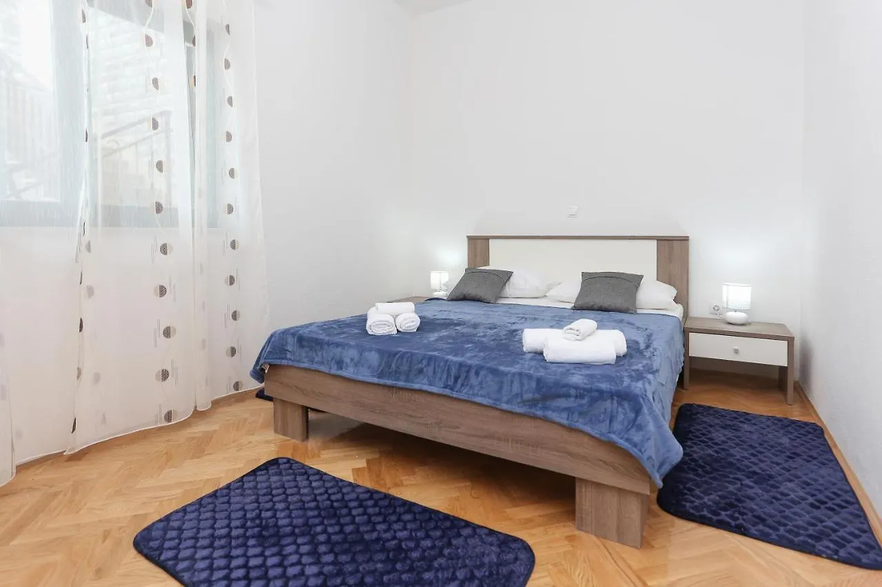 Apartments Marinero Trogir
