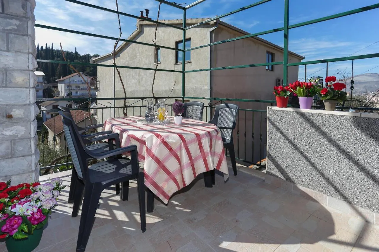 Apartments Marinero Trogir Croatia